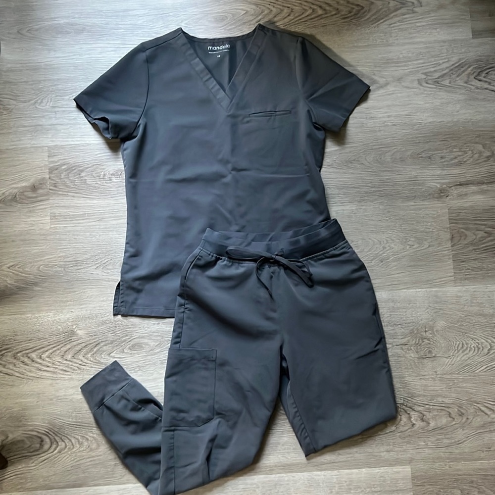 Mandala scrubs